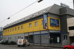 Klicken Sie hier, um das große Bild anzusehen: Indoor Golf Vienna; Bildquelle: golf-treff.at