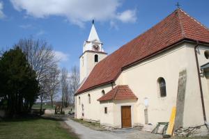 Klicken Sie hier, um das große Bild anzusehen: Kirche von Wienerherberg / Ebergassing; Bildquelle: golf-treff.at