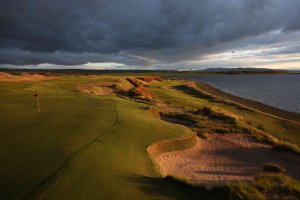 Klicken Sie hier, um das große Bild anzusehen: Castle Stuart Golf Links 7th Green