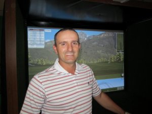 Klicken Sie hier, um das große Bild anzusehen: Oliver Riepl; Bildquelle: Buchung unter www.golf-simulator-zentrum.at/simulator-buchen