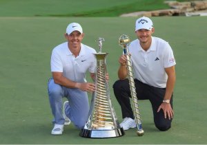 Klicken Sie hier, um das große Bild anzusehen: Nicolai Højgaard & Rory McIlroy in Dubai