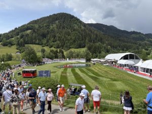 Klicken Sie hier, um das große Bild anzusehen: Austrian Alpine Open 2026 Kitzbühel Schwarzsee; Bildquelle: www.golf-treff.at