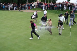 Klicken Sie hier, um das große Bild anzusehen: Jose Manuel Lara und Miguel-Angel Jimenez; Bildquelle: www.golf-treff.at