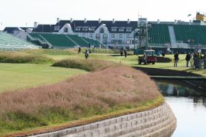Klicken Sie hier, um das große Bild anzusehen: Der Barry Burn in Carnoustie; Bildquelle: golf-treff.at