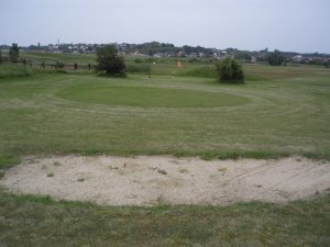 Klicken Sie hier, um das große Bild anzusehen: Csarda Golf Neusiedl; Bildquelle: www.golf-treff.at