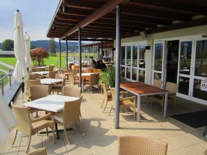 Klicken Sie hier, um das große Bild anzusehen: Golfclub Klagenfurt Seltenheim; Bildquelle: www.golf-treff.at