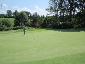 Klicken Sie hier, um das große Bild anzusehen: Golfclub Velden Köstenberg; Bildquelle: www.golf-treff.at