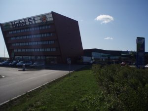 Klicken Sie hier, um das große Bild anzusehen: S1 Golf Schwechat; Bildquelle: golf-treff.at