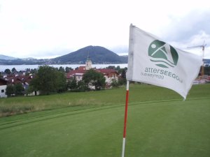 Klicken Sie hier, um das große Bild anzusehen: Attersee Golfclub Weyregg; Bildquelle: www.golf-treff.at