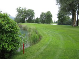 Klicken Sie hier, um das große Bild anzusehen: Golfclub Am Mondsee; Bildquelle: www.golf-treff.at