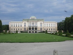Klicken Sie hier, um das große Bild anzusehen: Golf & Country Club Salzburg - Schloss Klessheim; Bildquelle: www.golf-treff.at