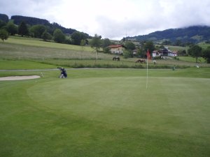 Klicken Sie hier, um das große Bild anzusehen: Golfclub Goldegg; Bildquelle: golf-treff.at