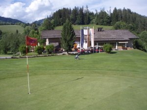 Klicken Sie hier, um das große Bild anzusehen: Golfclub Goldegg; Bildquelle: golf-treff.at