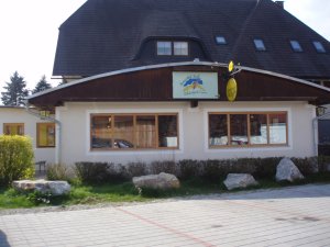 Klicken Sie hier, um das große Bild anzusehen: Golf beim Reiß in Volkersdorf; Bildquelle: golf-treff.at