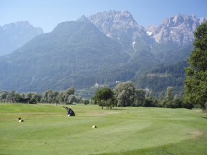 Klicken Sie hier, um das große Bild anzusehen: Dolomitengolf Osttirol; Bildquelle: www.golf-treff.at