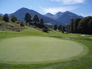 Klicken Sie hier, um das große Bild anzusehen: Golfclub Eichenheim; Bildquelle: www.golf-treff.at