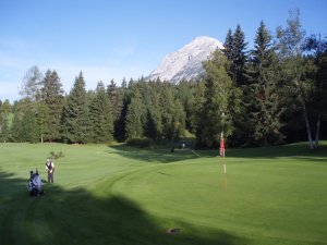 Klicken Sie hier, um das große Bild anzusehen: Golfclub Seefeld-Wildmoos; Bildquelle: golf-treff.at