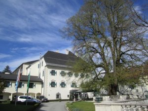 Klicken Sie hier, um das große Bild anzusehen: Schloss Hotel Pichlarn; Bildquelle: www.golf-treff.at
