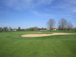 Klicken Sie hier, um das große Bild anzusehen: Golfanlage Harthausen; Bildquelle: www.golf-treff.at