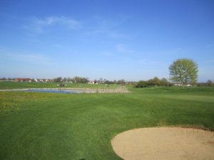 Klicken Sie hier, um das große Bild anzusehen: Golfanlage Harthausen; Bildquelle: www.golf-treff.at