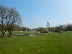 Klicken Sie hier, um das große Bild anzusehen: Golfclub Coburg Schloss Tambach; Bildquelle: www.golf-treff.at