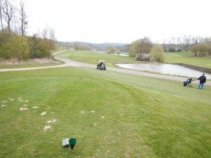 Klicken Sie hier, um das große Bild anzusehen: Golfclub Coburg Schloss Tambach; Bildquelle: www.golf-treff.at