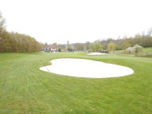 Klicken Sie hier, um das große Bild anzusehen: Golfclub Coburg Schloss Tambach; Bildquelle: www.golf-treff.at
