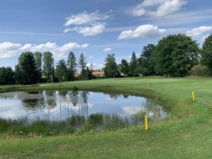 Klicken Sie hier, um das große Bild anzusehen: Münchener Golf Club Straßlach; Bildquelle: www.golf-treff.at