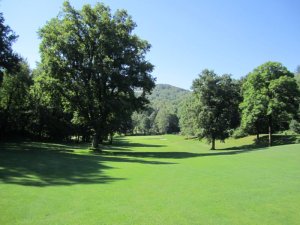 Klicken Sie hier, um das große Bild anzusehen: Golf des Iles Borromées; Bildquelle: www.golf-treff.at