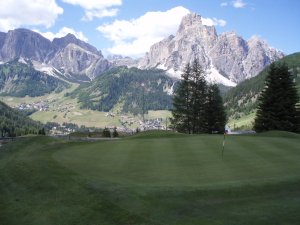 Klicken Sie hier, um das große Bild anzusehen: Golfclub Alta Badia; Bildquelle: www.golf-treff.at