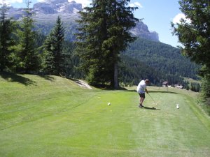 Klicken Sie hier, um das große Bild anzusehen: Golfclub Alta Badia; Bildquelle: www.golf-treff.at