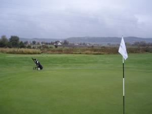 Klicken Sie hier, um das große Bild anzusehen: Golfclub Neusiedlersee-Donnerskirchen; Bildquelle: golf-treff.at