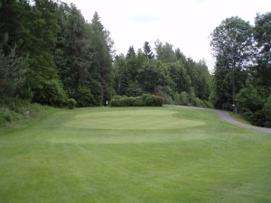 Klicken Sie hier, um das große Bild anzusehen: Golfclub Moosburg - Pörtschach; Bildquelle: www.golf-treff.at