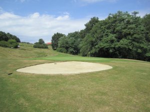Klicken Sie hier, um das große Bild anzusehen: Reiters Golfschaukel Stegersbach; Bildquelle: www.golf-treff.at