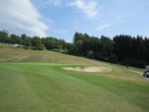 Klicken Sie hier, um das große Bild anzusehen: Reiters Golfschaukel Stegersbach; Bildquelle: www.golf-treff.at