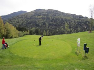 Klicken Sie hier, um das große Bild anzusehen: Golf & Country Club Schloss Pichlarn; Bildquelle: www.golf-treff.at