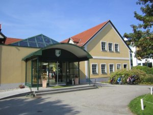 Klicken Sie hier, um das große Bild anzusehen: Golfresort Haugschlag; Bildquelle: www.golf-treff.at