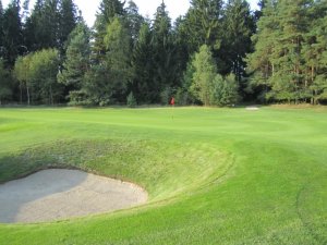 Klicken Sie hier, um das große Bild anzusehen: Golfresort Haugschlag; Bildquelle: www.golf-treff.at