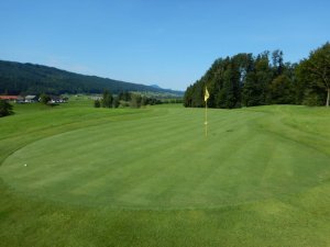 Klicken Sie hier, um das große Bild anzusehen: Golfclub Drachenwand Mondsee; Bildquelle: www.golf-treff.at