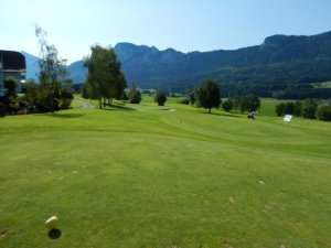 Klicken Sie hier, um das große Bild anzusehen: Golfclub Drachenwand Mondsee; Bildquelle: www.golf-treff.at