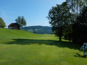 Klicken Sie hier, um das große Bild anzusehen: Golfclub Drachenwand Mondsee; Bildquelle: www.golf-treff.at