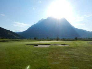 Klicken Sie hier, um das große Bild anzusehen: Golfclub Tiroler Zugspitze Ehrwald; Bildquelle: www.golf-treff.at