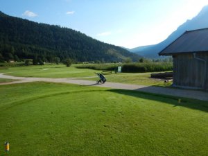 Klicken Sie hier, um das große Bild anzusehen: Golfclub Tiroler Zugspitze Ehrwald; Bildquelle: www.golf-treff.at