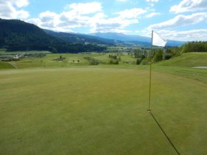 Klicken Sie hier, um das große Bild anzusehen: Styrian Mountain Golf Mariahof; Bildquelle: www.golf-treff.at