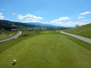 Klicken Sie hier, um das große Bild anzusehen: Styrian Mountain Golf Mariahof; Bildquelle: www.golf-treff.at
