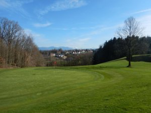 Klicken Sie hier, um das große Bild anzusehen: Golfclub Herzog Tassilo Bad Hall; Bildquelle: www.golf-treff.at