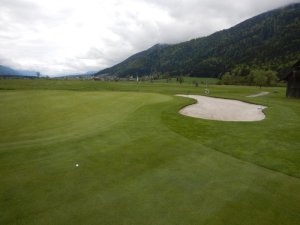 Klicken Sie hier, um das große Bild anzusehen: Nassfeld Golf; Bildquelle: www.golf-treff.at