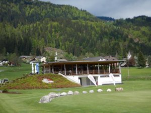 Klicken Sie hier, um das große Bild anzusehen: Nassfeld Golf; Bildquelle: www.golf-treff.at
