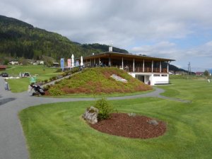 Klicken Sie hier, um das große Bild anzusehen: Nassfeld Golf; Bildquelle: www.golf-treff.at