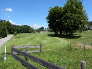 Klicken Sie hier, um das große Bild anzusehen: Golfclub Traunsee Kirchham; Bildquelle: www.golf-treff.at